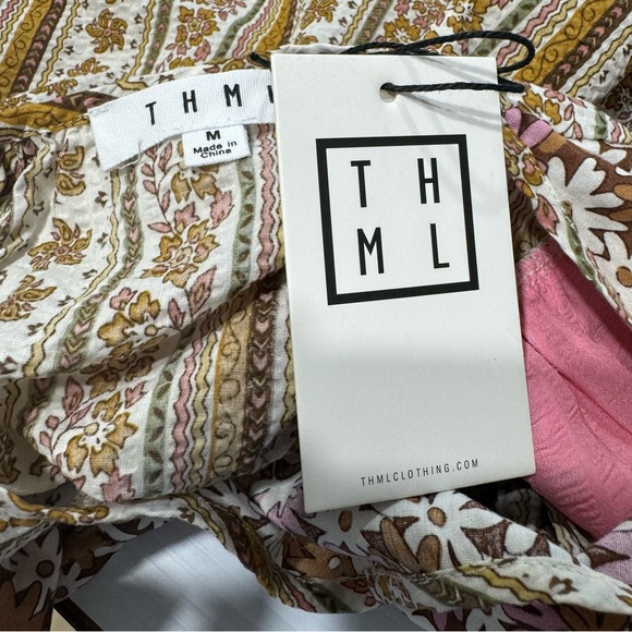 New THML Floral Cottage Short Sleeve Ruffle Cotton Top Size Medium - Picture 7 of 12